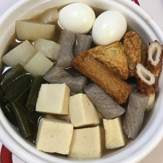 蛋白質たっぷり鍋！高野豆腐入りおでん